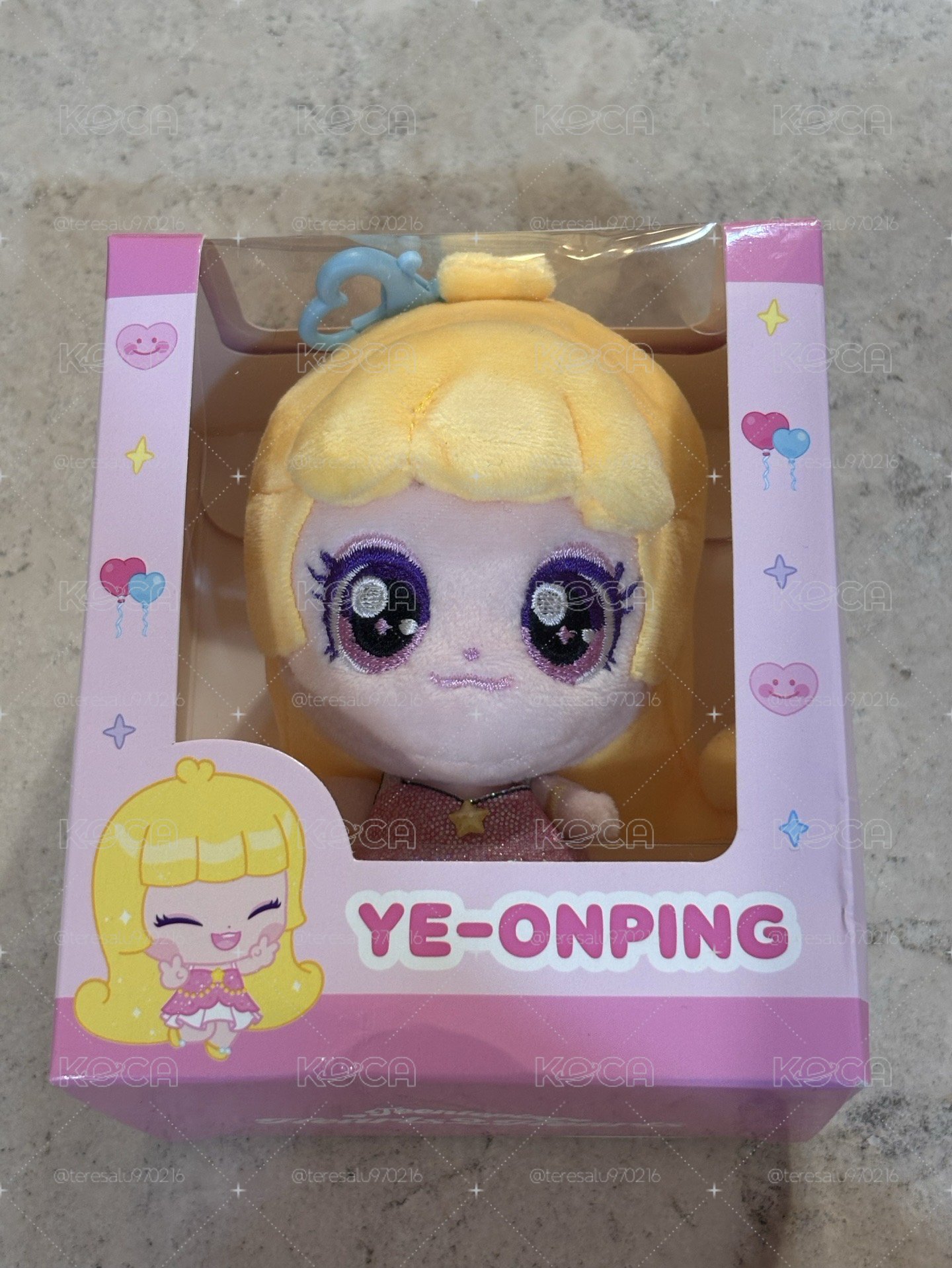 yeon 聯名娃娃