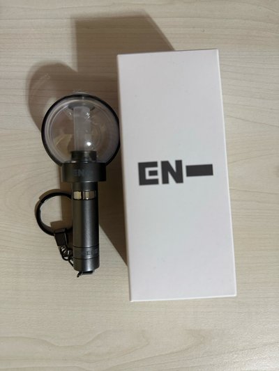 ENHYPEN 二代迷你手燈 