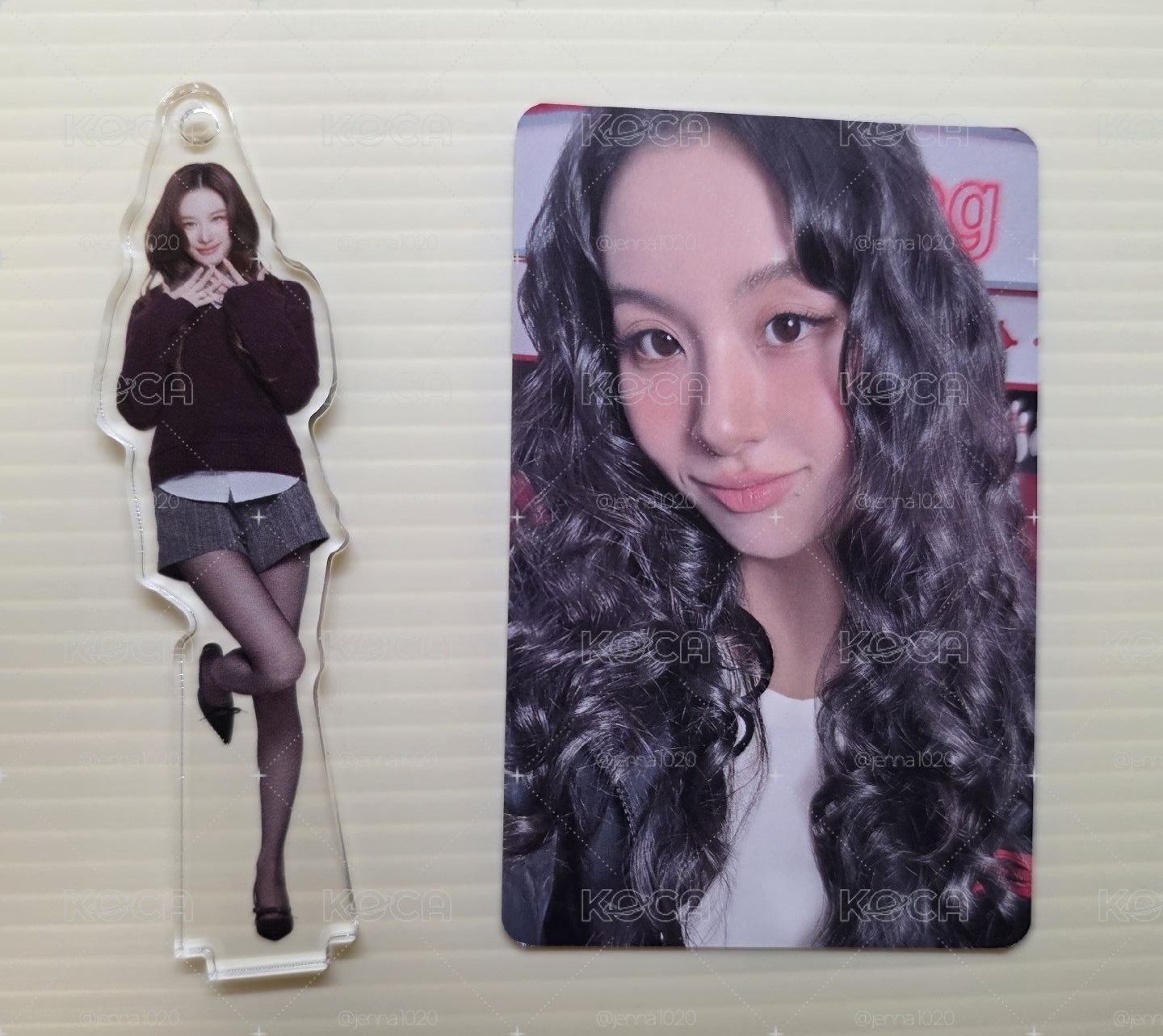 Sana隨機立牌+彩瑛滿額卡