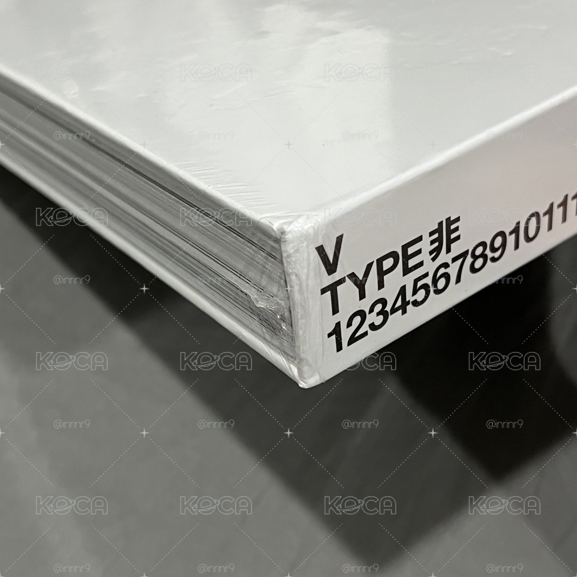 金泰亨 TYPE非 寫真集 全新未拆