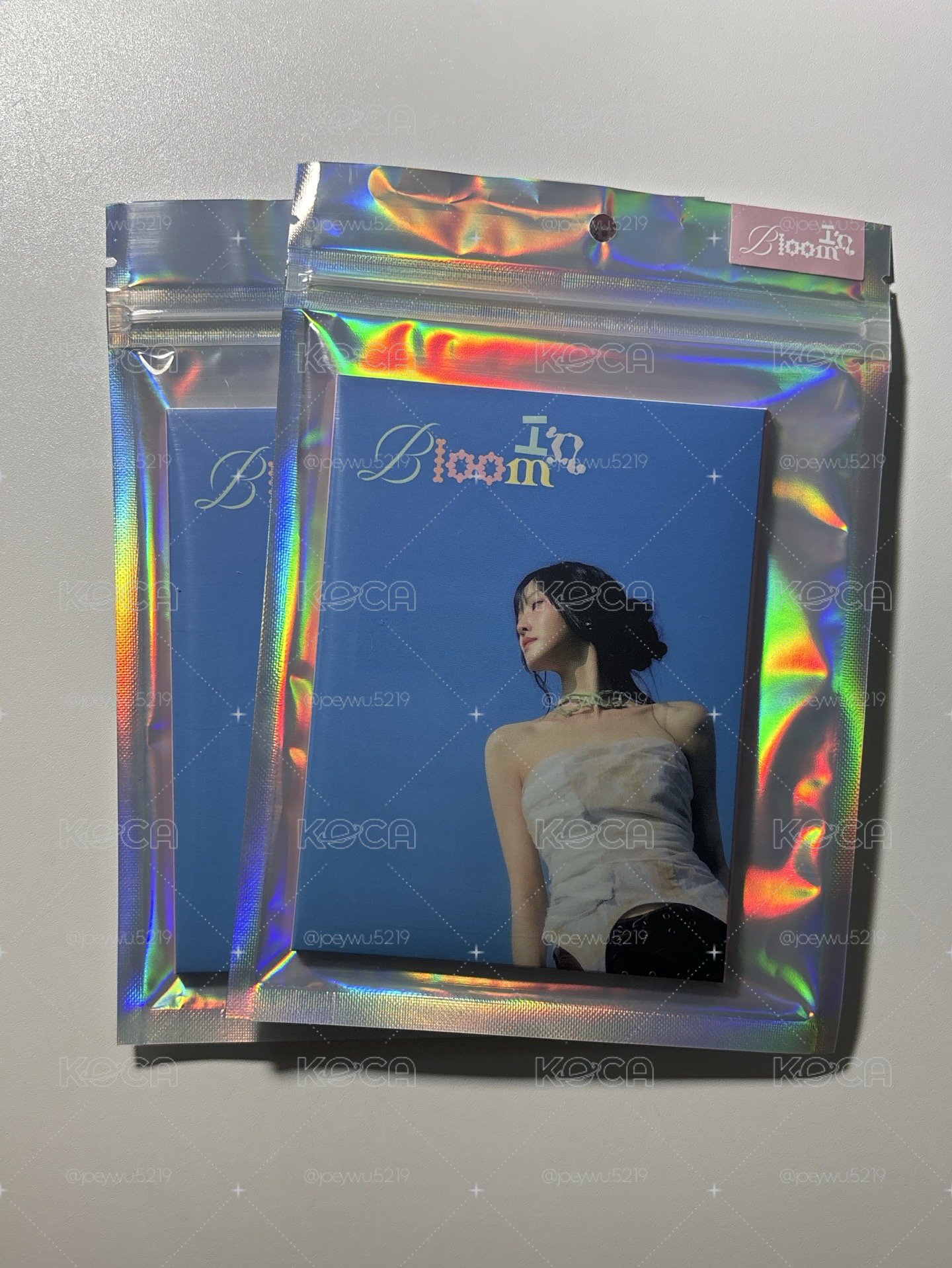 Yuju In Bloom minirecord線上簽售卡 生氣ver.一套含專