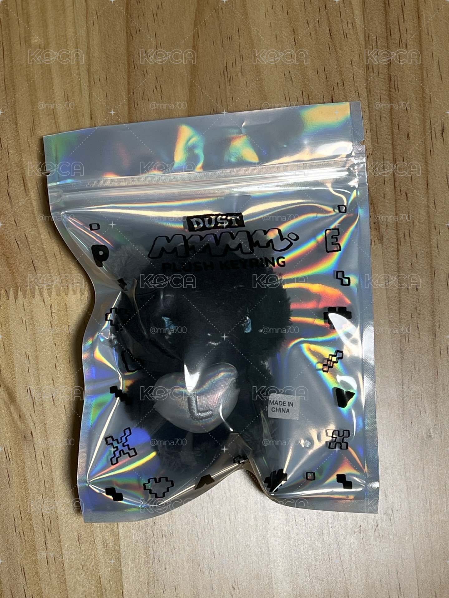 PLAVE 迷四MD 黑MMMM吊飾