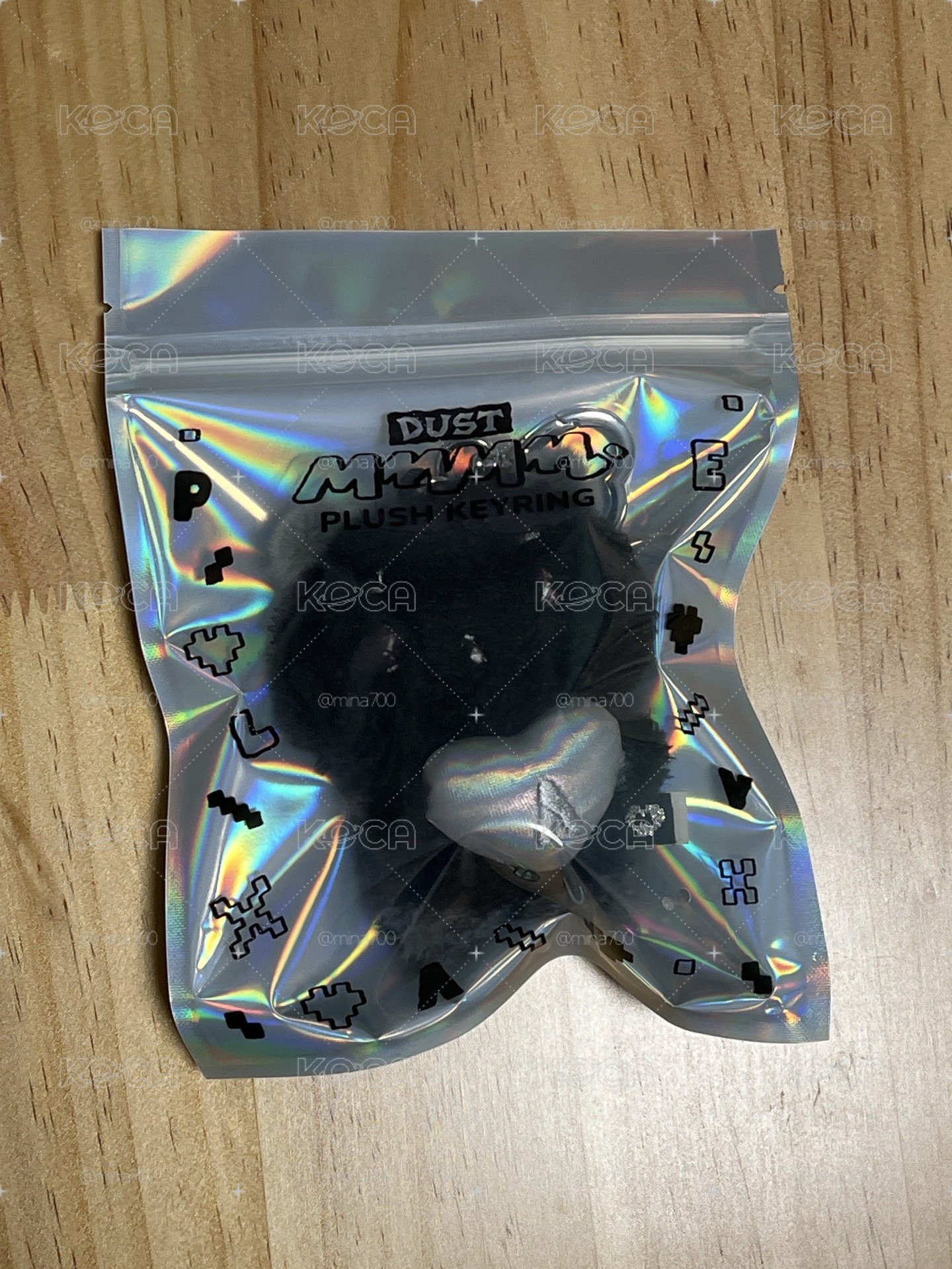 PLAVE Caligo pt.2 MD 黑色MMMM吊飾