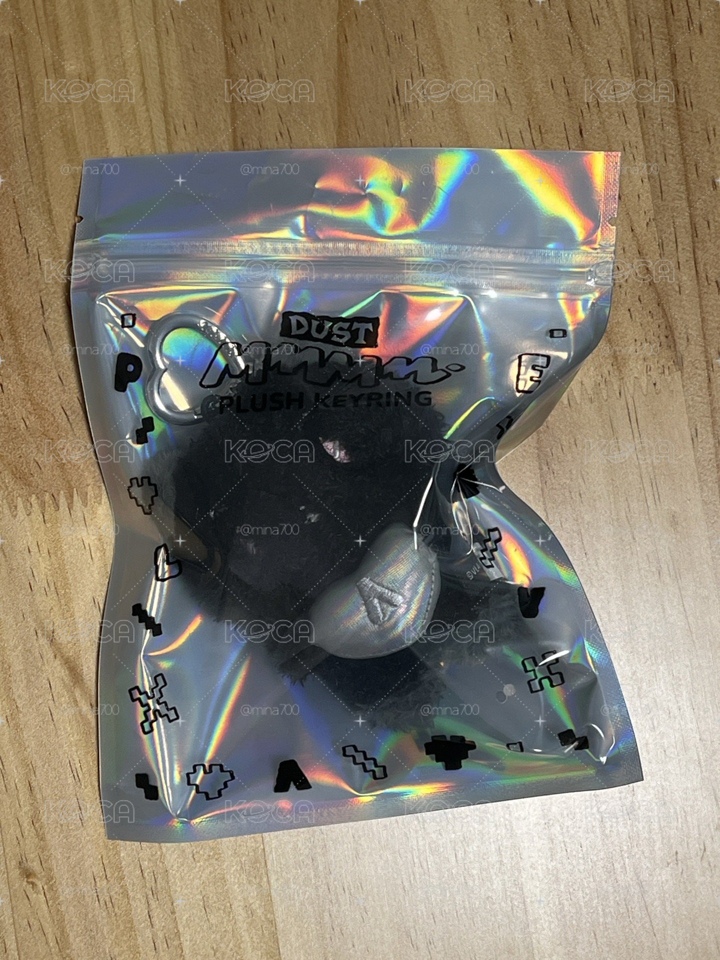PLAVE Caligo pt.2 MD 黑色MMMM吊飾