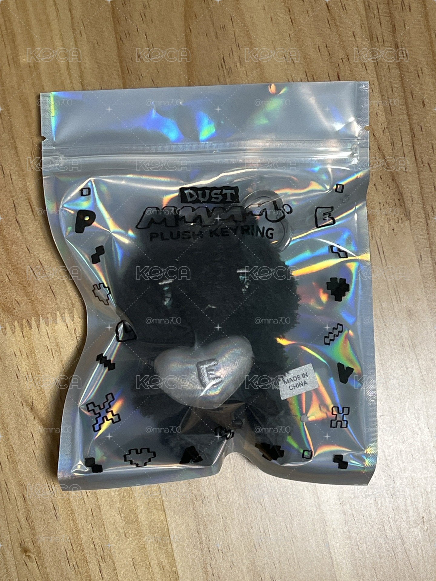 PLAVE Caligo pt.2 MD 黑色MMMM吊飾