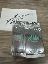 安簽名明信片+卡包*5