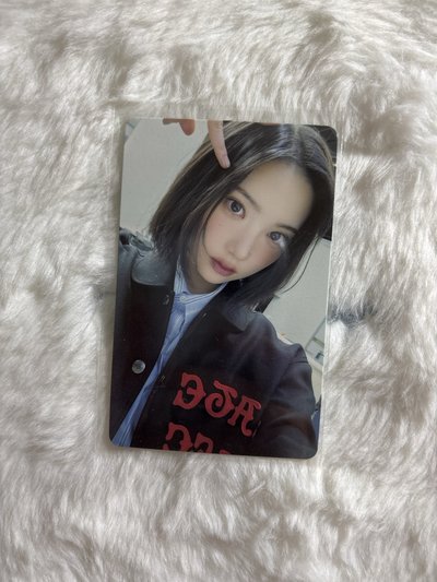 Jiwoo 中文卡背 單一 kms 特典卡 MB ver.