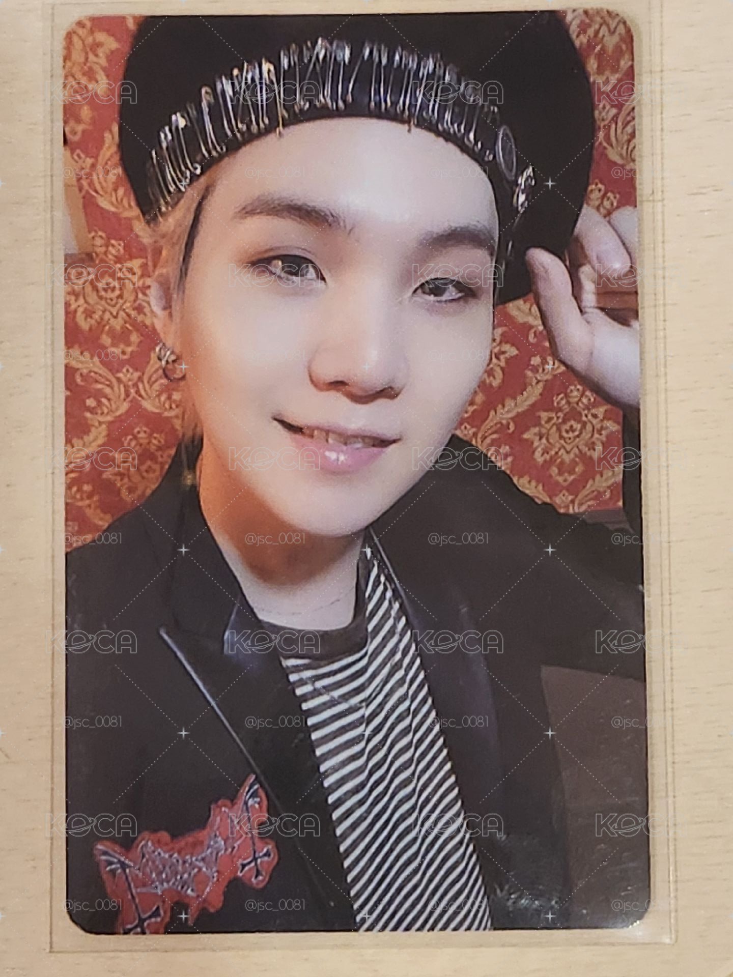 SUGA 玧其 2022年曆小卡