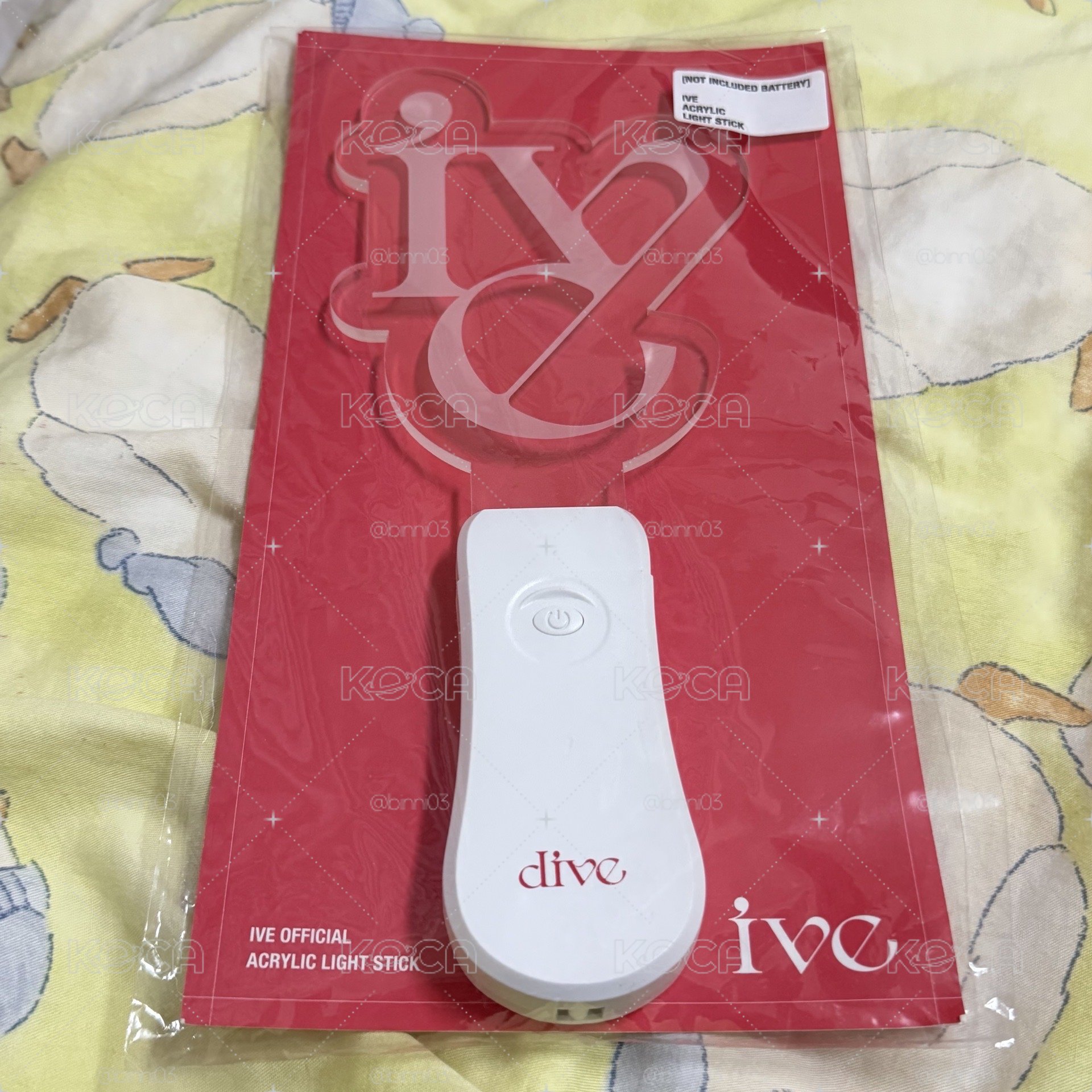 IVE 最初代應援燈牌