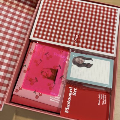 BLACKPINK2020年曆_已拆全專