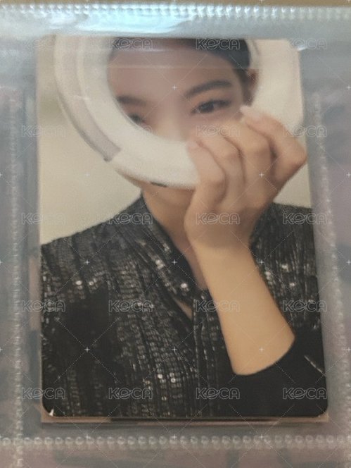 Lia 手燈卡