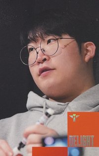 26HLE 會員 四月 會員禮卡 moment