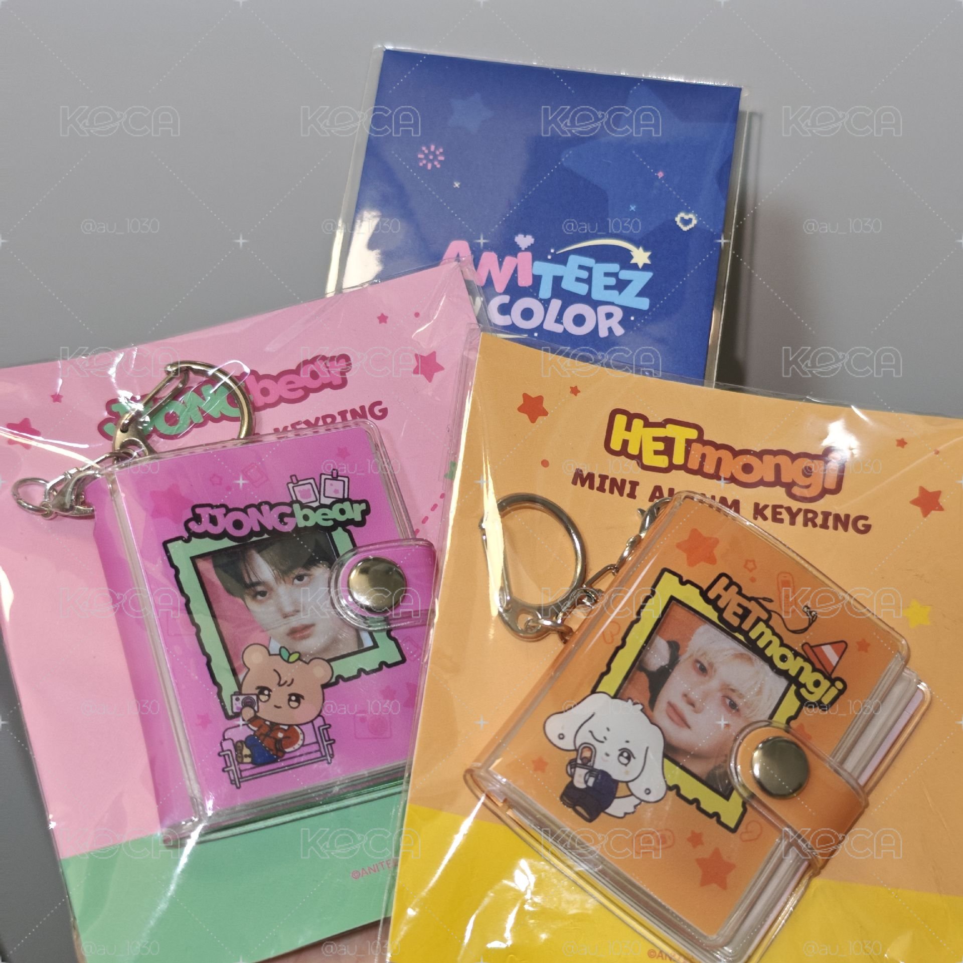 ANITEEZ IN COLOR🎨吊飾小書🎨鍾+尚🐻🌼+隨機卡包×1 現貨速出