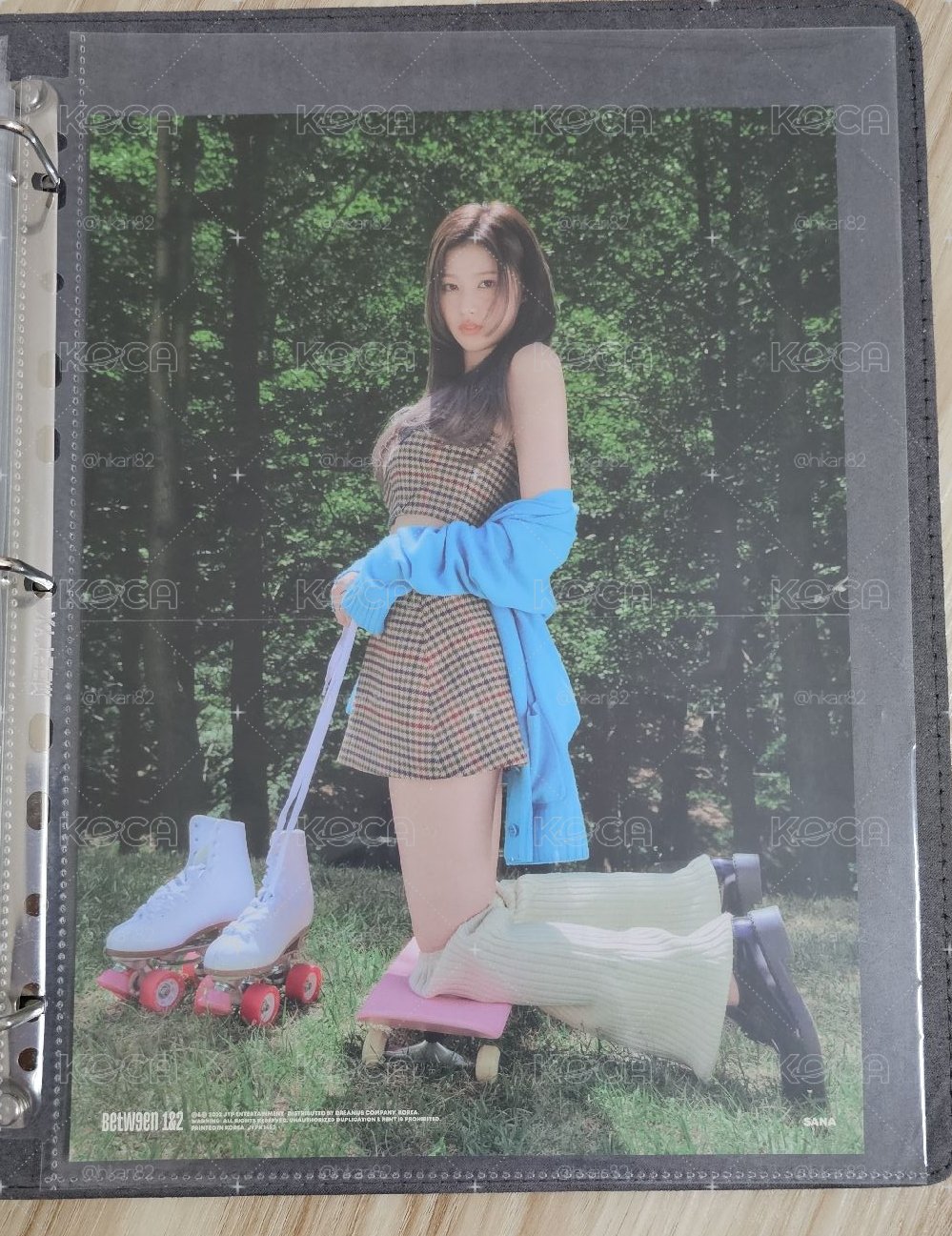 TWICE《BETWEEN 1&2》SANA 海報