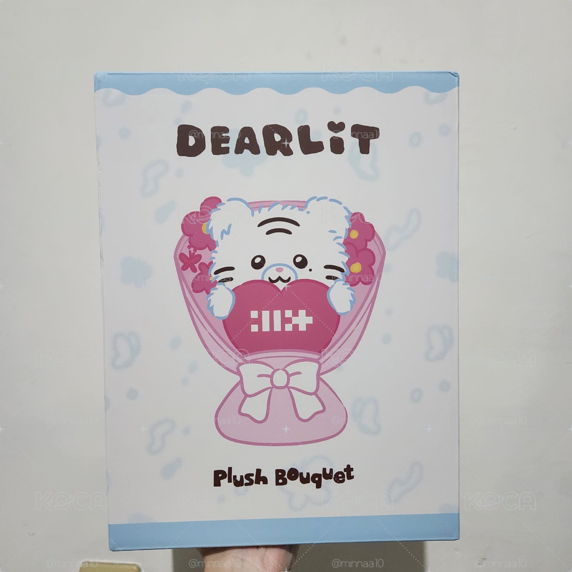 ILLIT DEARLIT BBAEKKO 花束娃