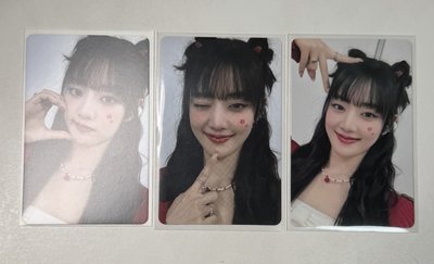 同造型小妮