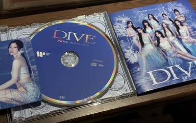 TWICE DIVE初回A 全專僅拆 