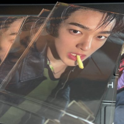 現貨CORTIS 阿拉丁特典卡 實物蠻好看的