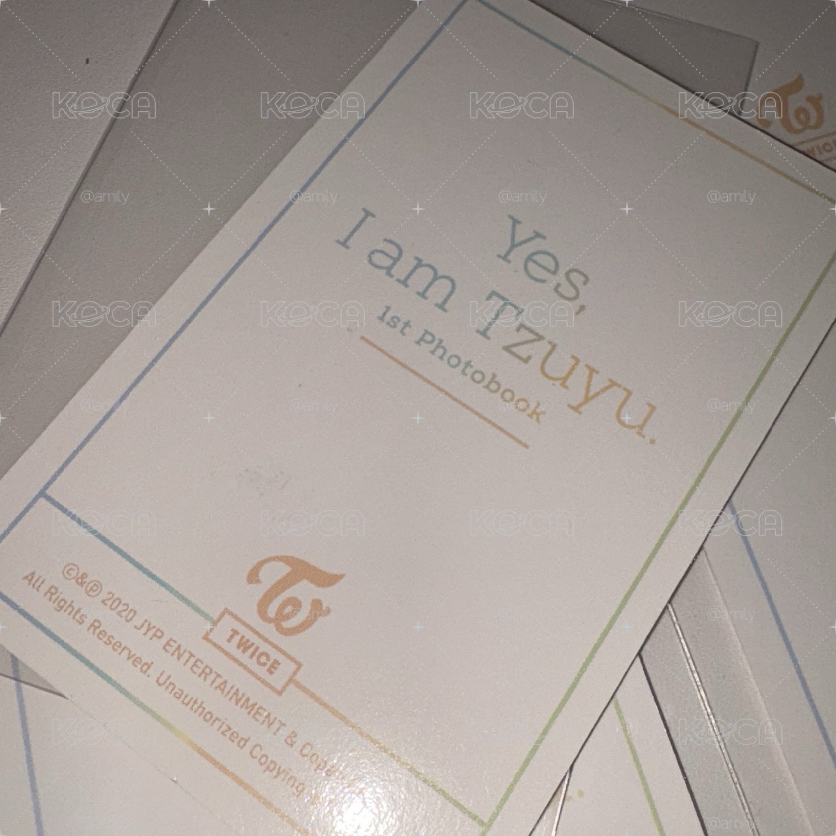 周子瑜-Yes am Tzuyu 兩版寫真卡*4