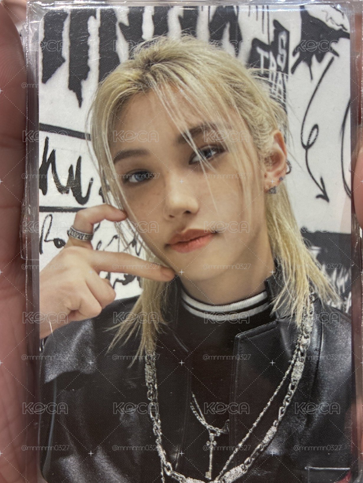 Stray Kids dominate髮夾卡 菲