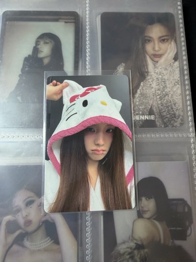 Jisoo專卡