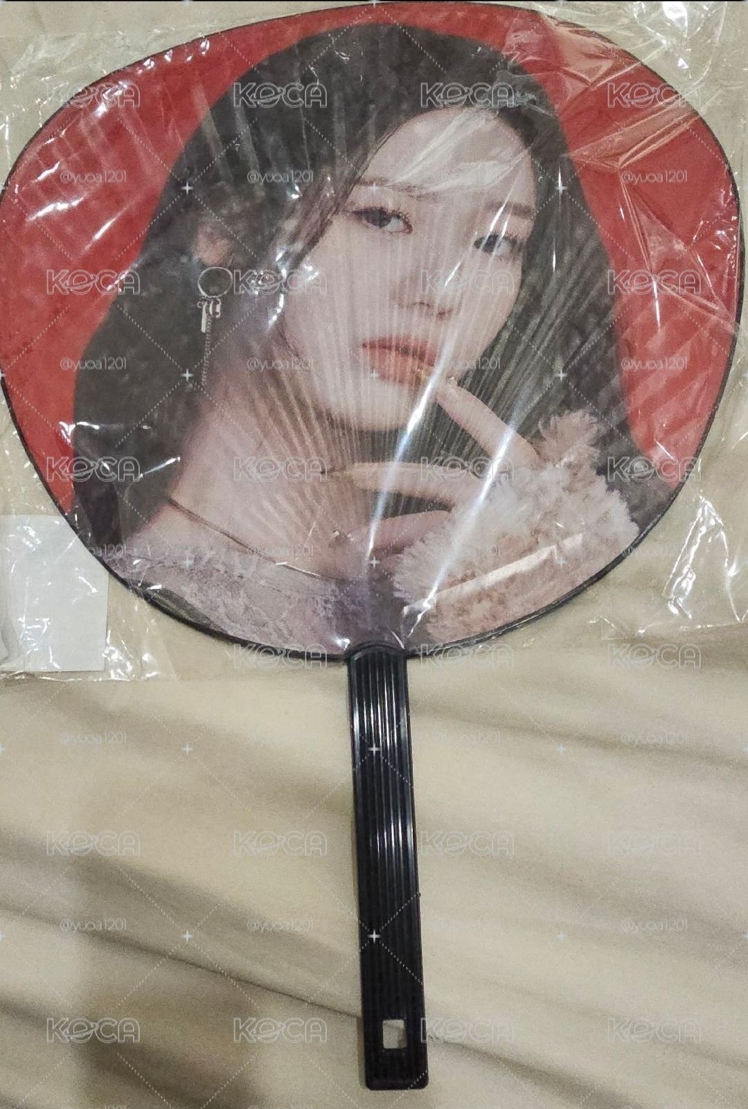 Babymonster  茶大扇子