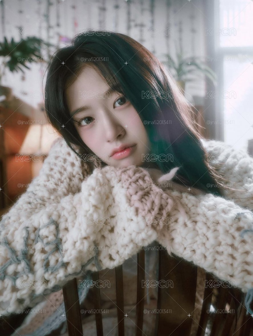 YUJIN