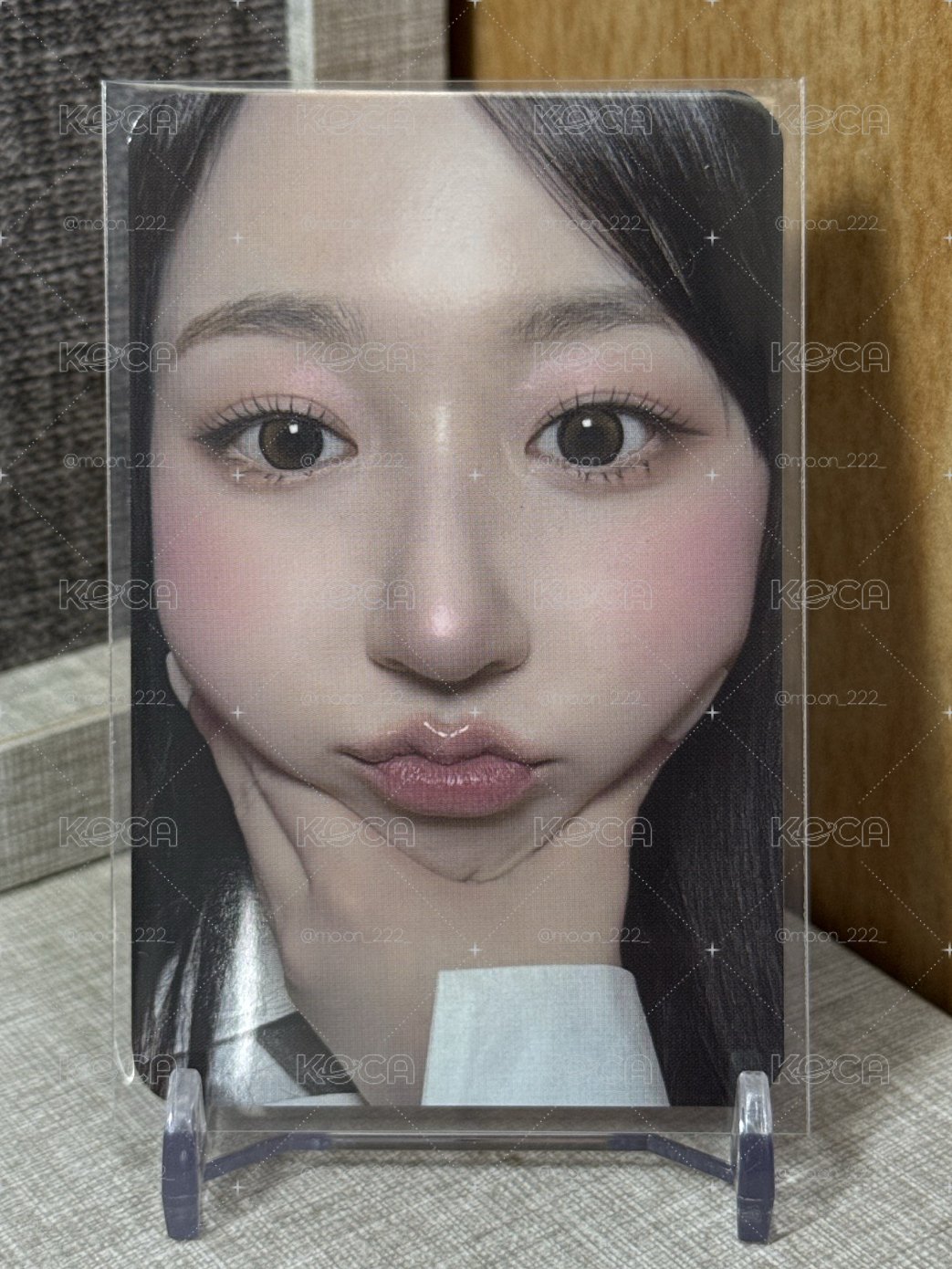 立牌懟臉 嫄