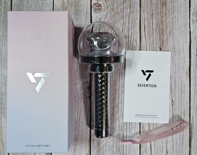二手SEVENTEEN 三代手燈 應援棒