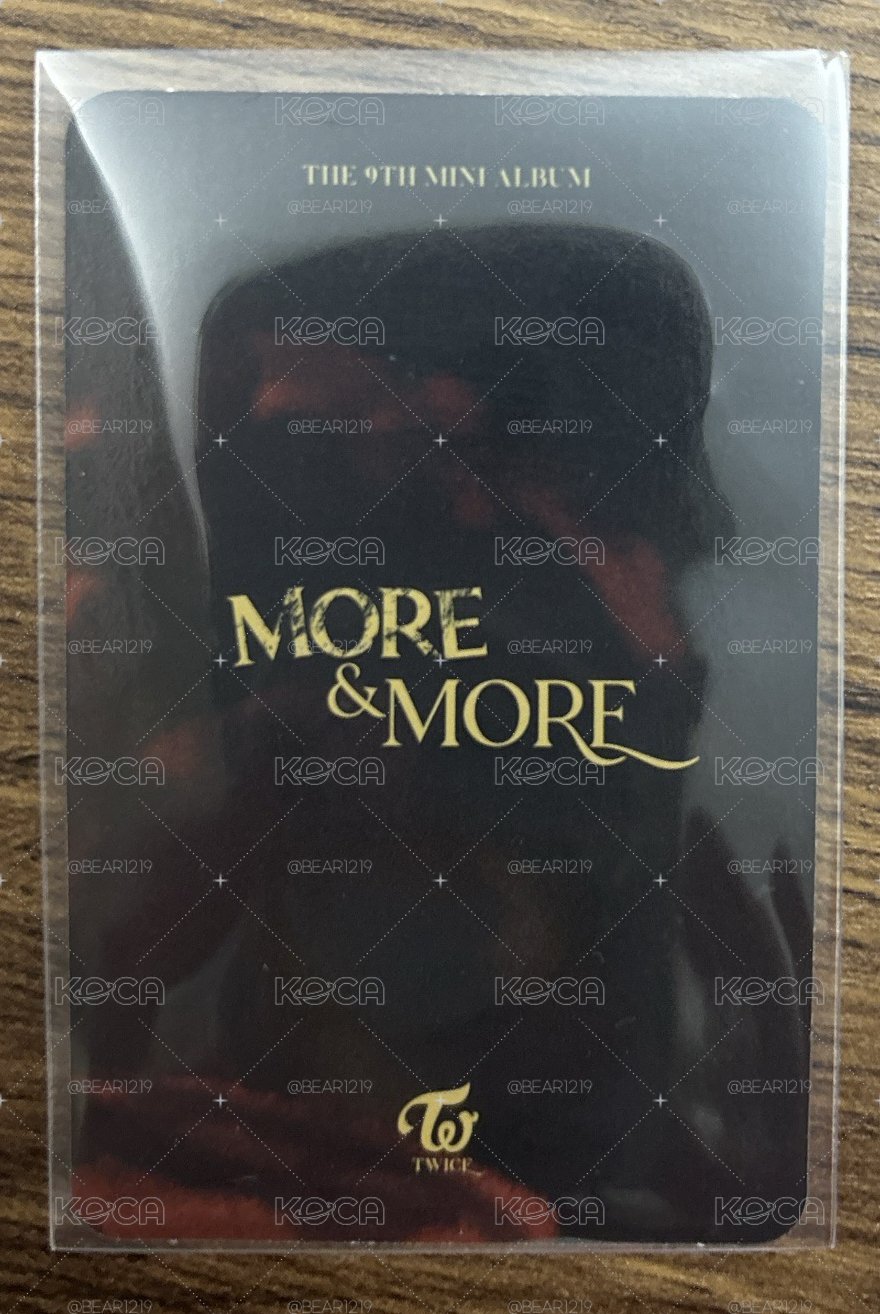 MOMO🩷MORE & MORE印簽卡