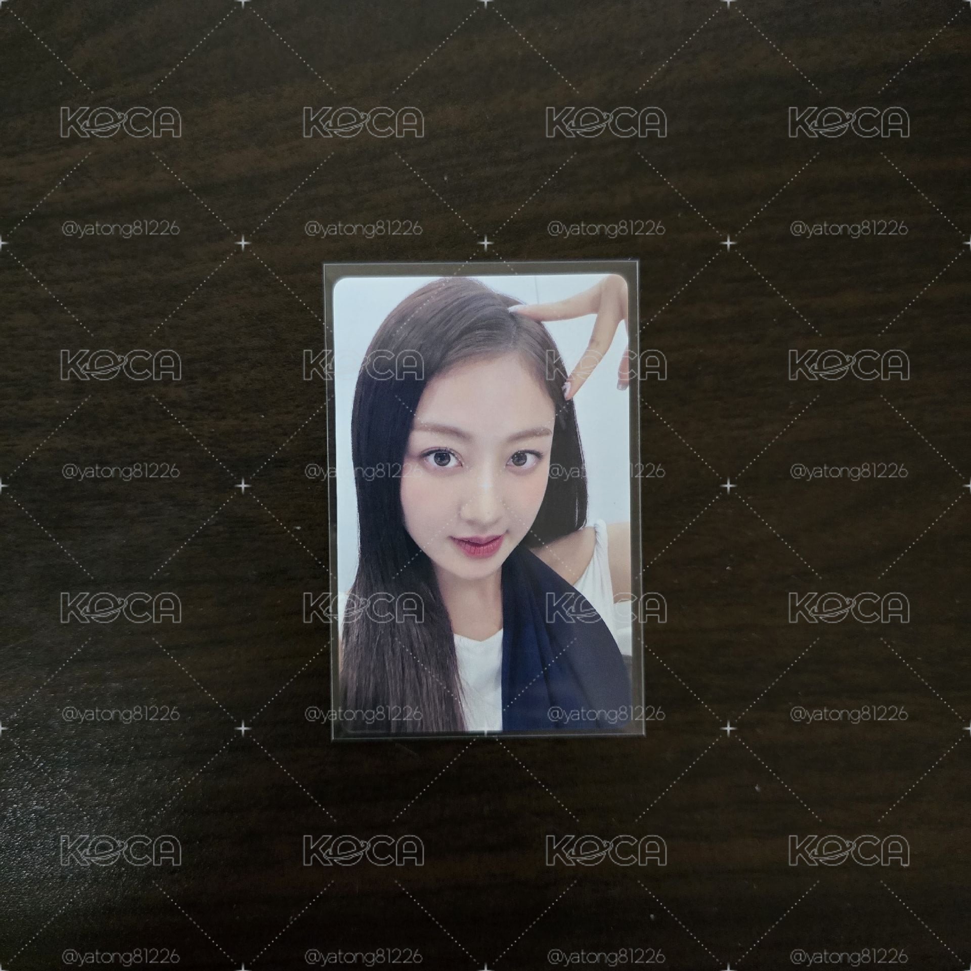 TWICE 志效 THIS IS FOR yzy 合影1.0