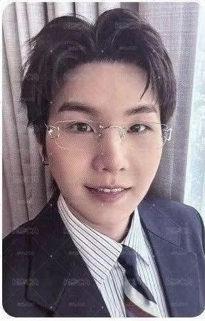 釜山入場禮小卡 SUGA