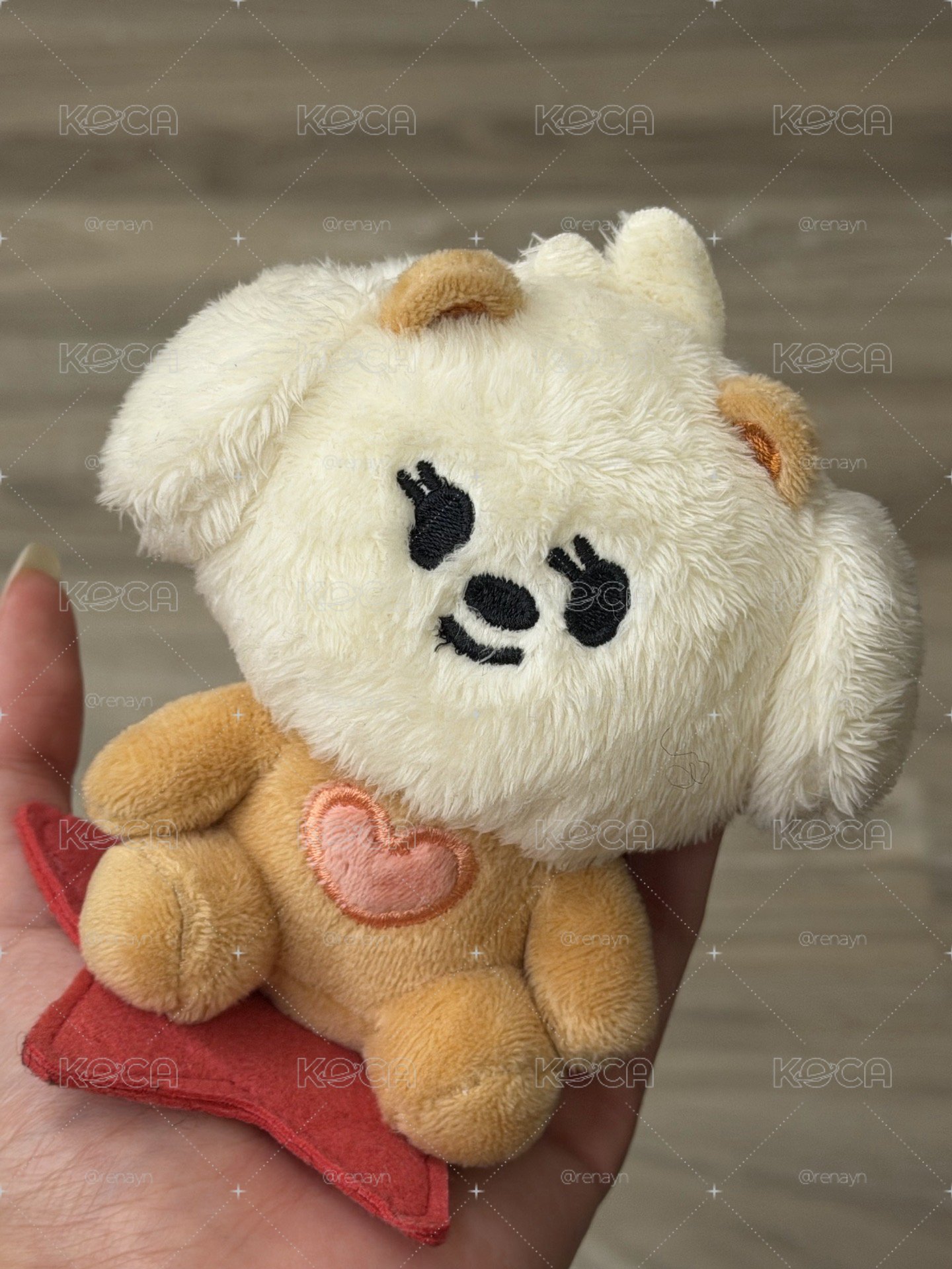 坐姿栗嘻