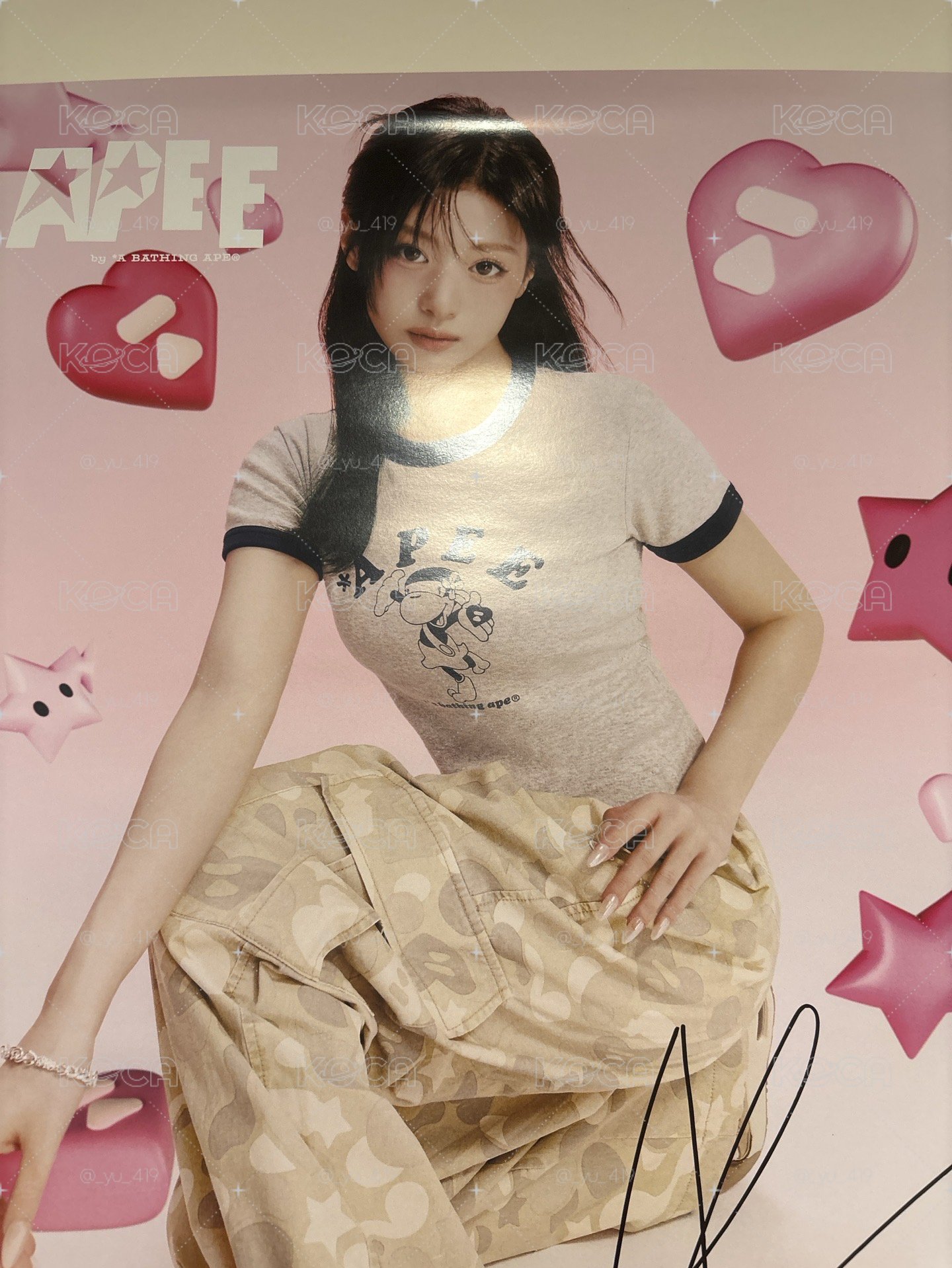 僅海報無衣服