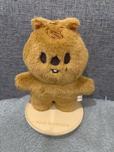 闊卡磁吸站姿娃