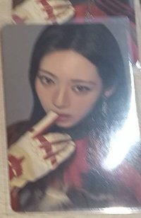 咬手