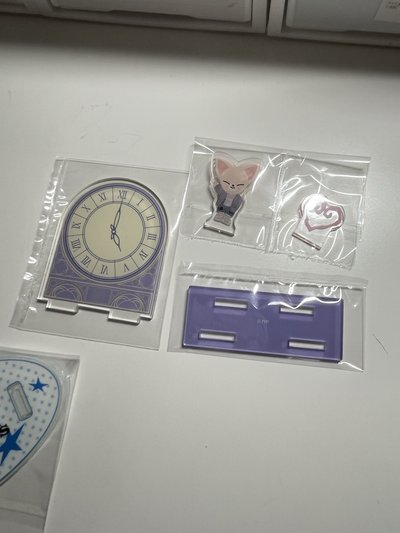立牌