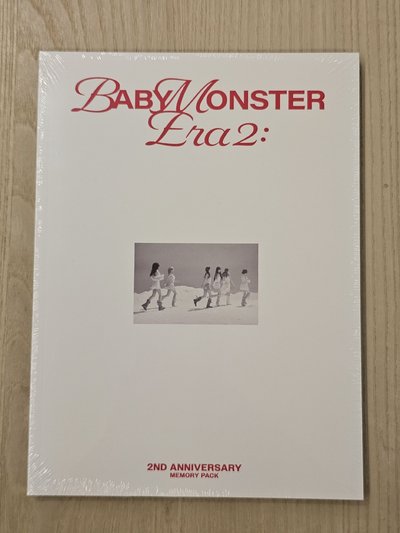 babymonster二週年寫真本PB