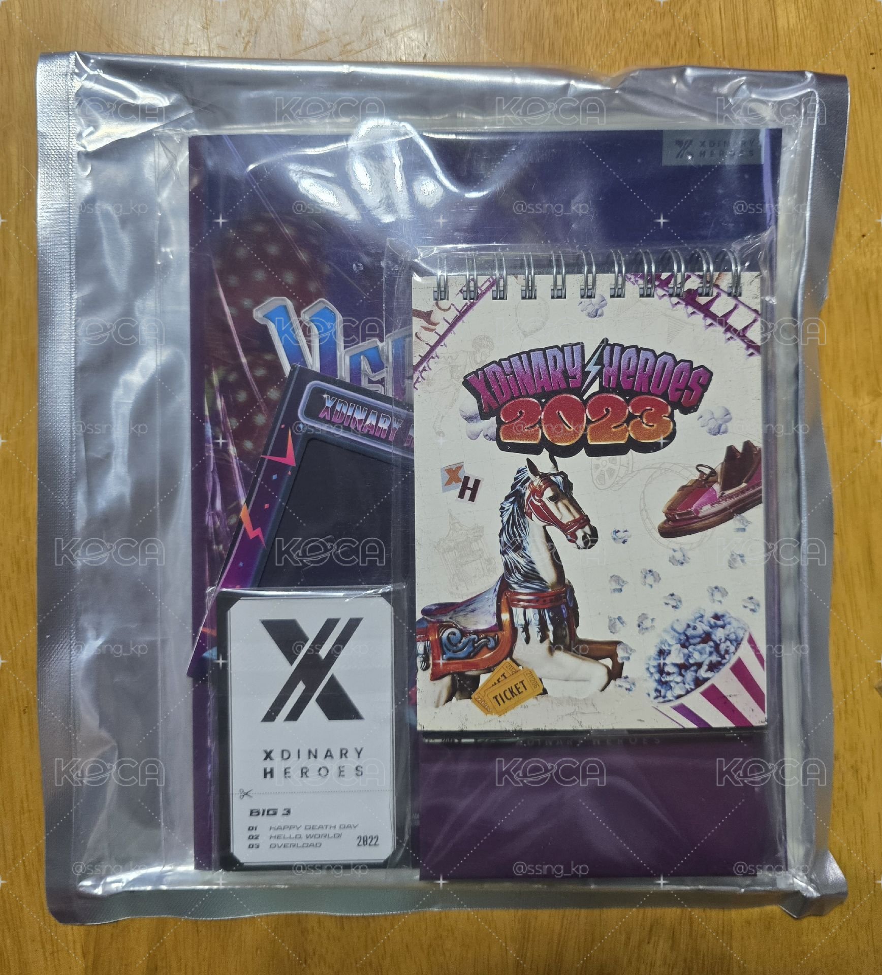 Xdinary Heroes 2022年曆組