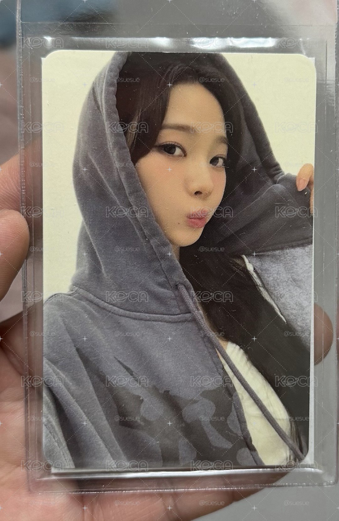 Karina lemonade 快閃黑外套小卡