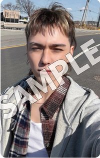 ‘V8’ 日咖 PB 特典卡 