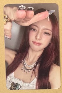 YUNA 