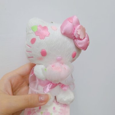 日本三麗鷗 2021櫻花季系列Kitty