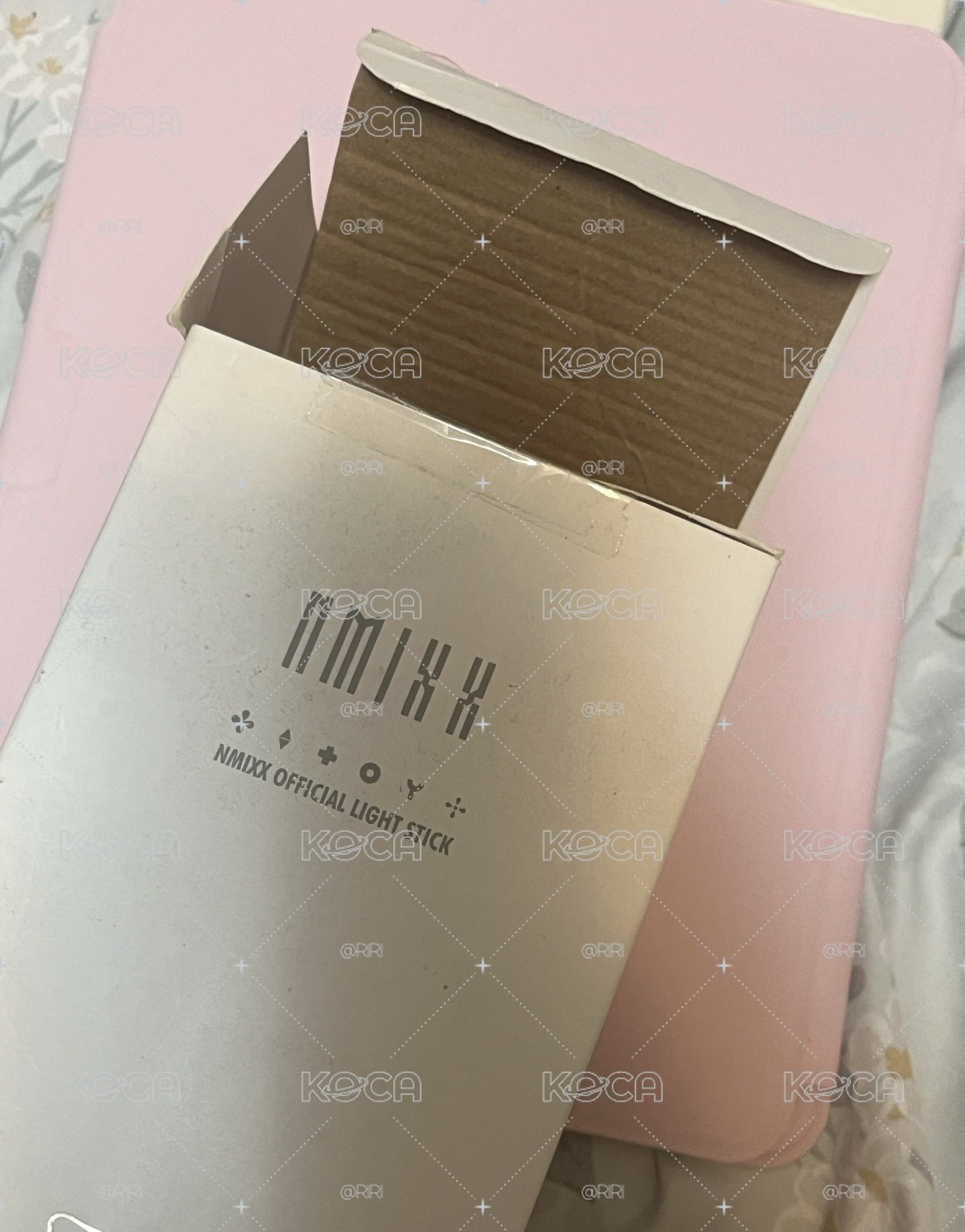 NMIXX手燈