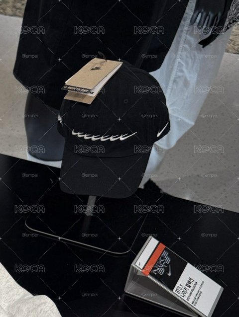 BTS NIKE 絕版帽子 L/XL 尺寸