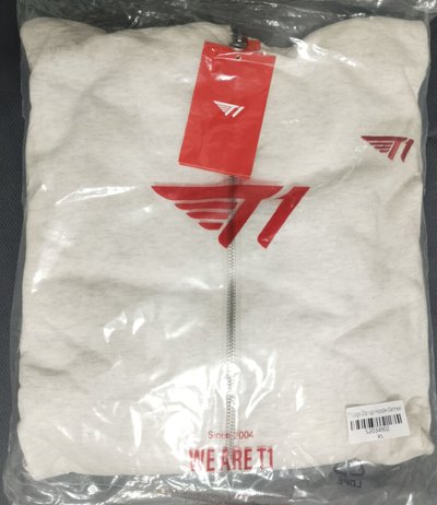 T1 鼠播同款燕麥外套