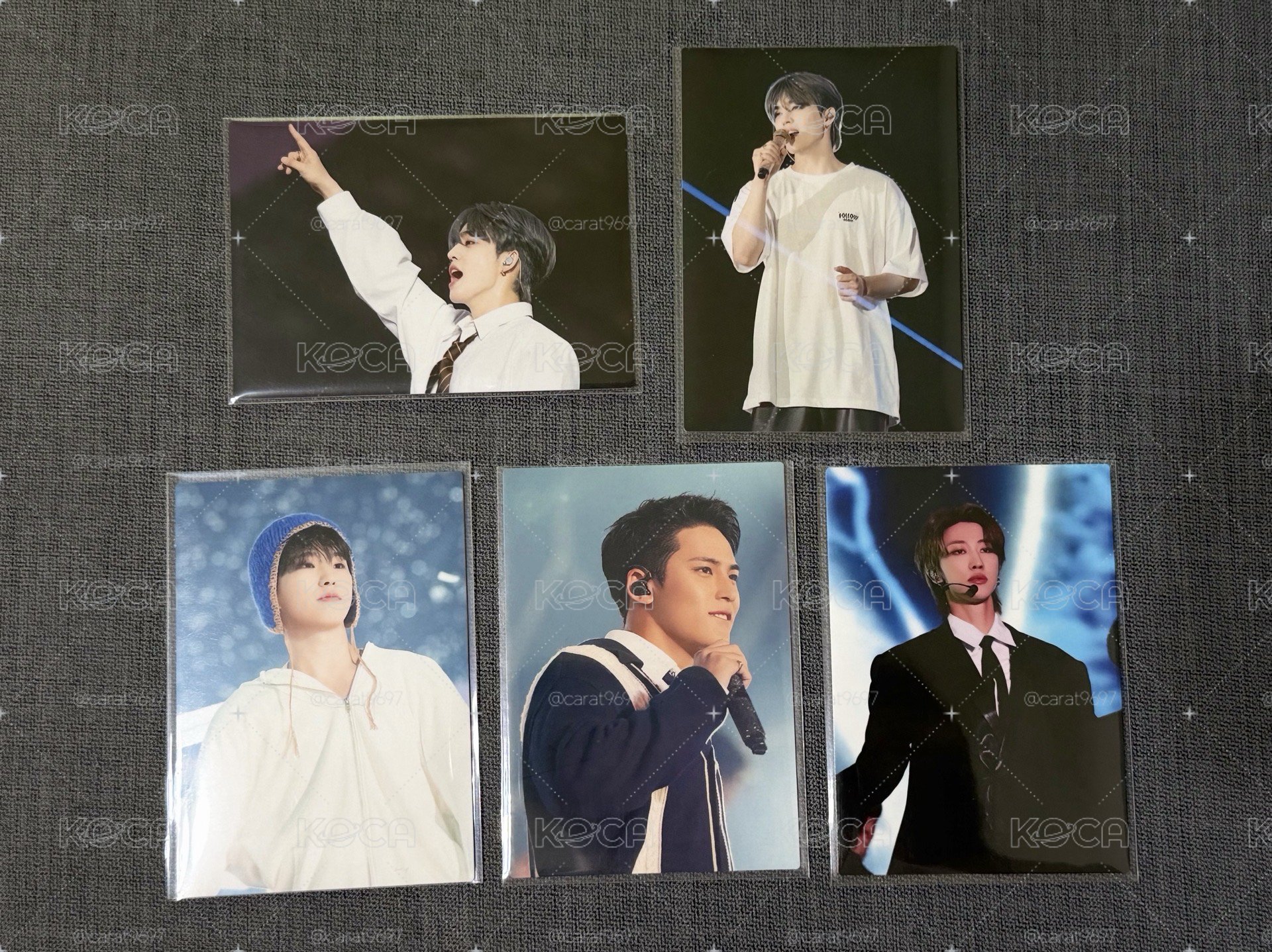 Seventeen Follow Fellow展覽卡