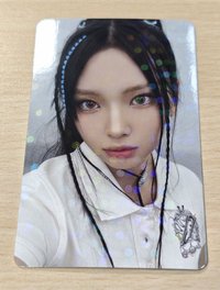 Hyein 忙內惠仁