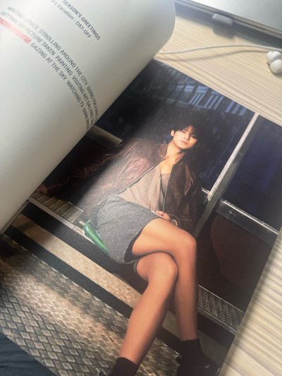 2025 season’s greeting 寫真書