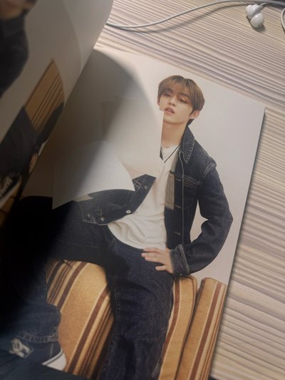 2025 season’s greeting 寫真書